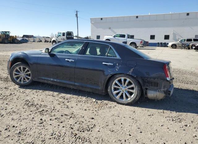 
								2018 Chrysler 300 full									