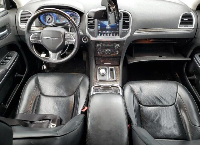 
								2016 Chrysler 300 full									