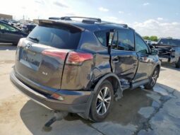 
										2018 Toyota Rav4 full									