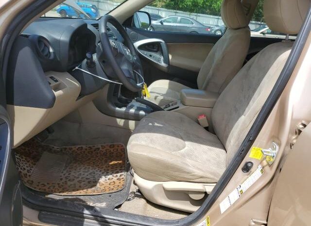 
								2012 Toyota Rav4 full									