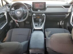 
										2019 Toyota Rav4 full									