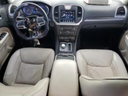 
										2019 Chrysler 300 full									