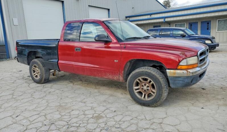 
								1999 Dodge Dakota full									
