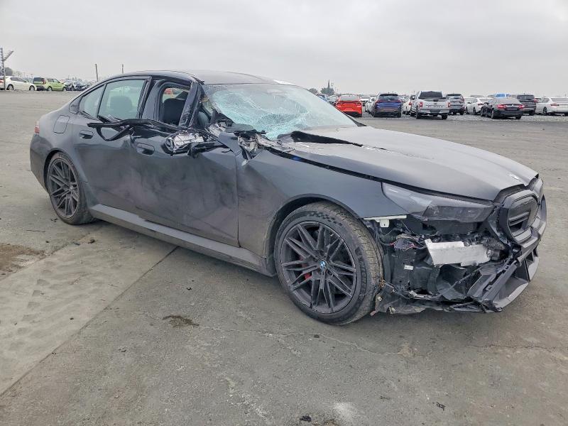 2025 BMW M5
