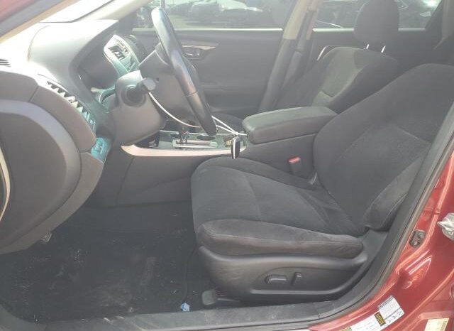 
								2013 Nissan Altima 2.5 full									