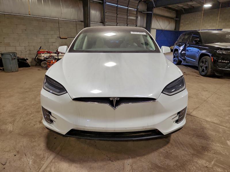 2017 Tesla Model x