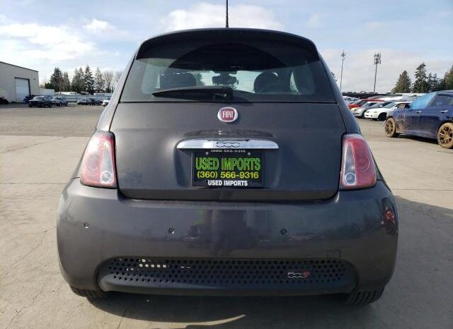 
								2016 Fiat 500 full									