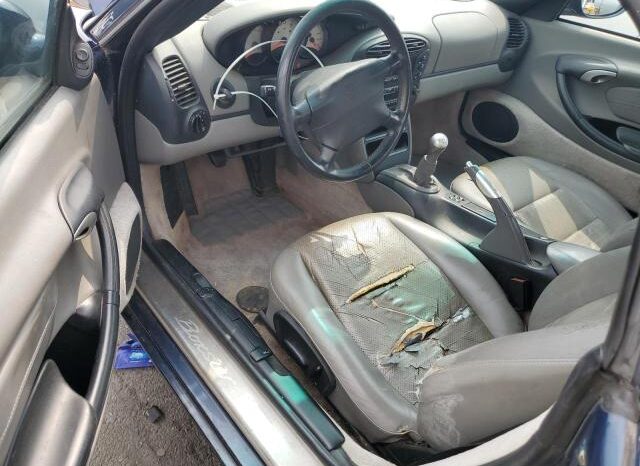 
								2000 Porsche Boxster full									