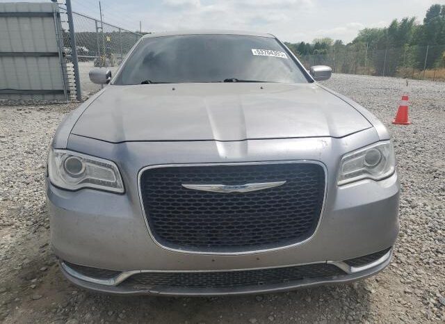 
								2015 Chrysler 300 full									