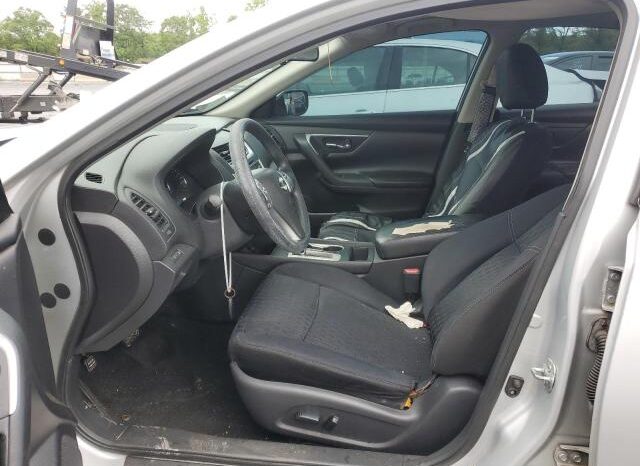 
								2016 Nissan Altima 2.5 full									