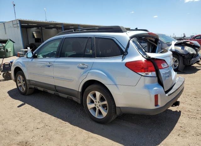 
								2013 Subaru Outback 2. full									