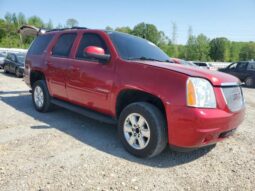 
										2013 Gmc Yukon full									