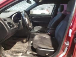 
										2013 Chrysler 200 tourin full									