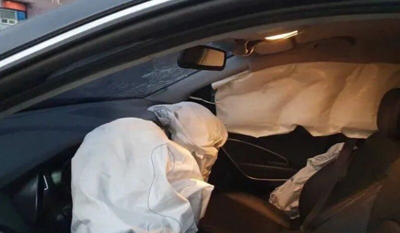 
								HYUNDAI SANTA FE full									