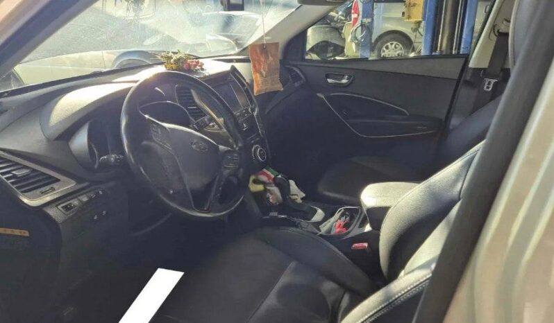 
								HYUNDAI SANTA FE full									