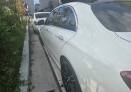 
										MERCEDES BENZ E 63 AMG 4Matik full									