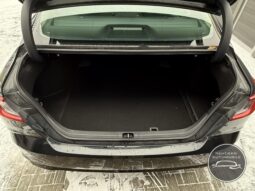 
										TOYOTA CAMRY Hybrid full									