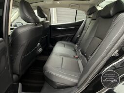 
										TOYOTA CAMRY Hybrid full									