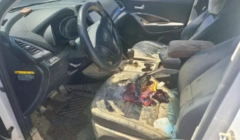 
								HYUNDAI SANTA FE full									