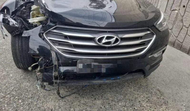 
								HYUNDAI SANTA FE full									