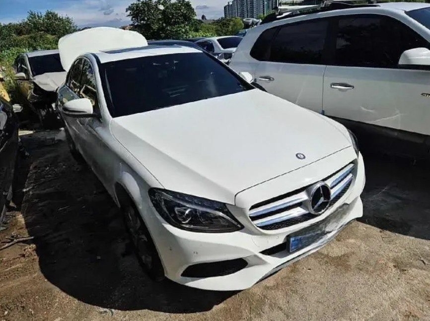 MERCEDES BENZ C 200d