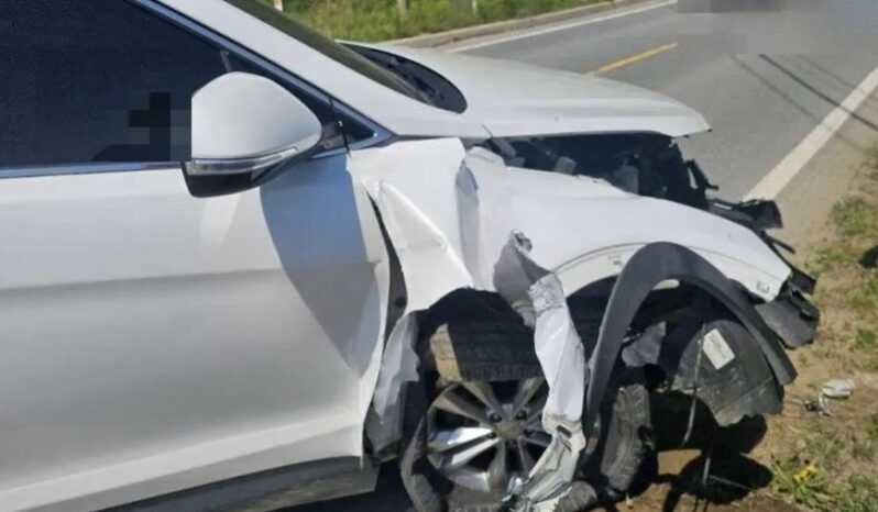 
								HYUNDAI SANTA FE full									