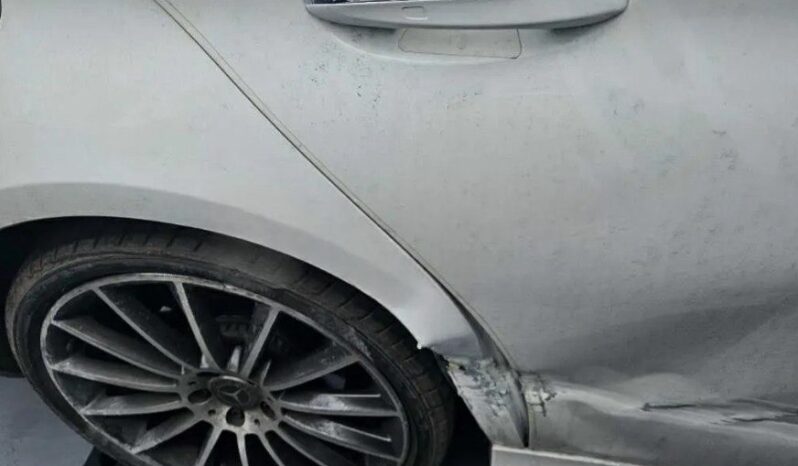 
								MERCEDES BENZ E350 full									