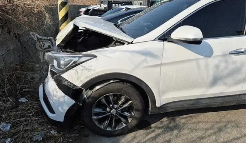 
								HYUNDAI SANTA FE full									