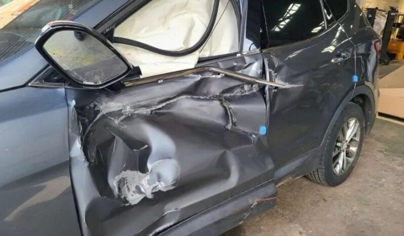 
								HYUNDAI SANTA FE full									