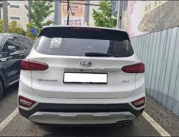
										HYUNDAI SANTA FE full									