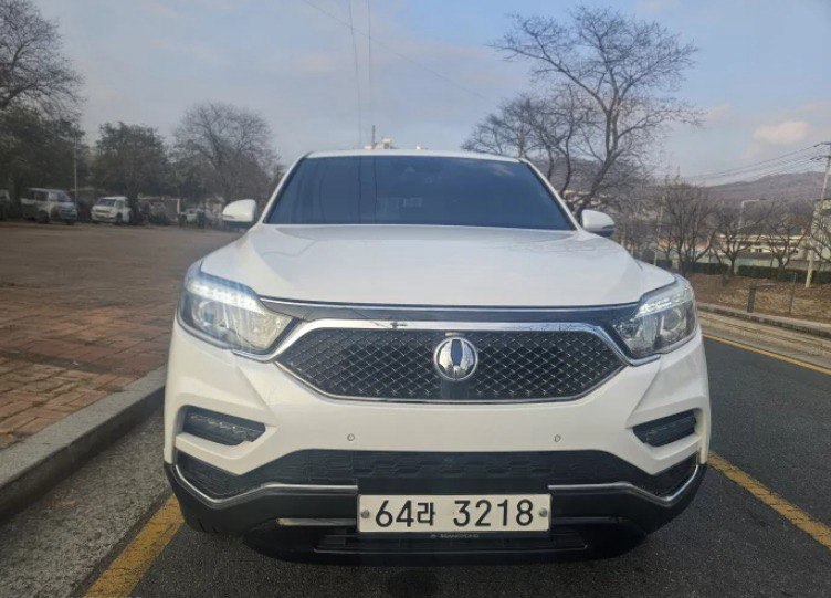 SSANG YONG REXTON