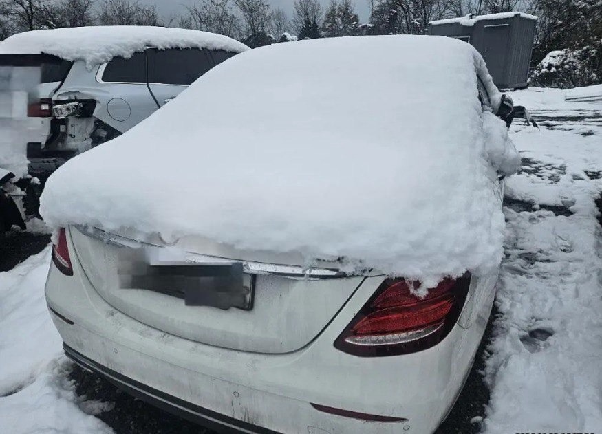 MERCEDES BENZ E400
