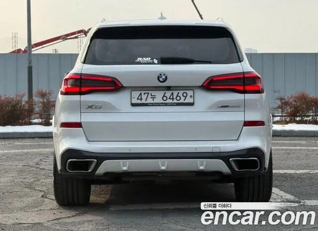 
								BMW X5 xDrive30d full									