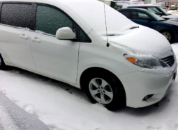 
										Toyota Sienna full									