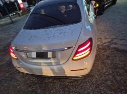 
										MERCEDES BENZ E300 4Matic full									