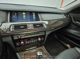 
										BMW 740ld xDrive full									