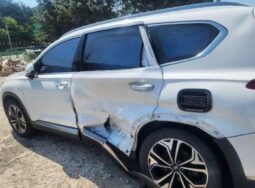 
										HYUNDAI SANTA FE full									