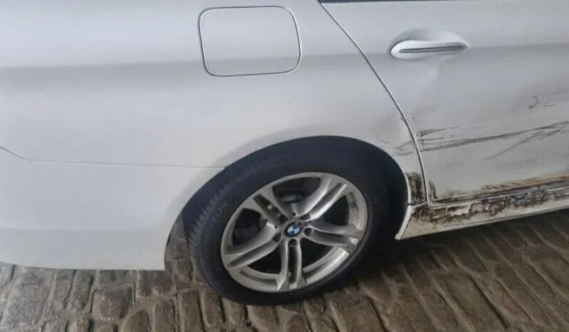 
								BMW 520d full									
