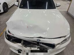 
										BMW 320d Xdrive full									