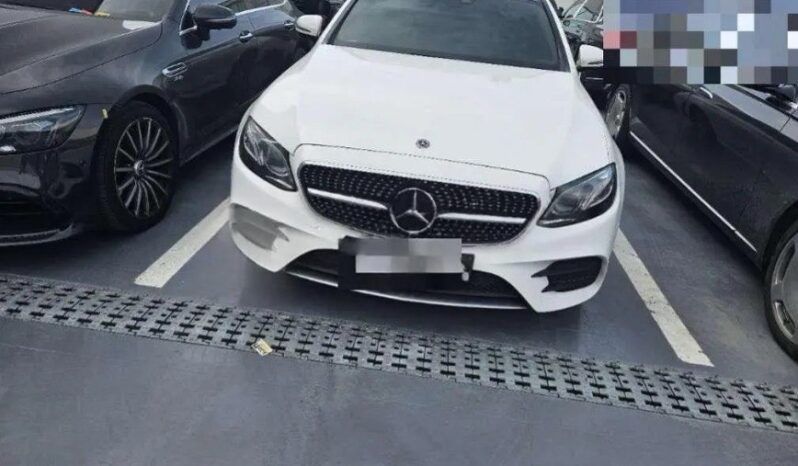 
								MERCEDES BENZ E350 full									