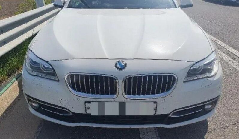 
								BMW 520d Xdrive full									