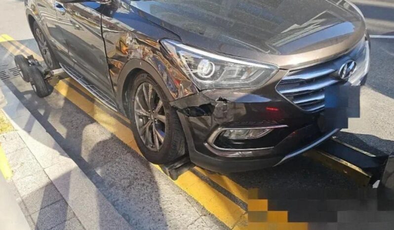 
								HYUNDAI SANTA FE full									