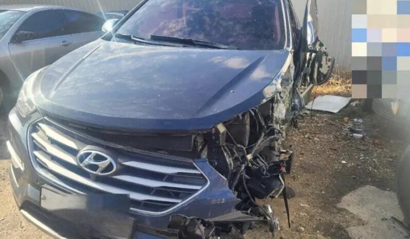 
								HYUNDAI SANTA FE full									