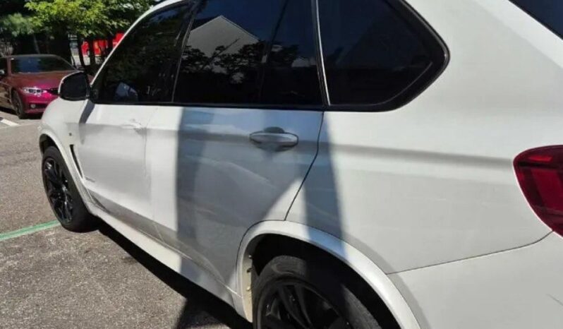 
								BMW X5 Xdrive30d full									