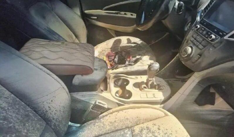 
								HYUNDAI SANTA FE full									