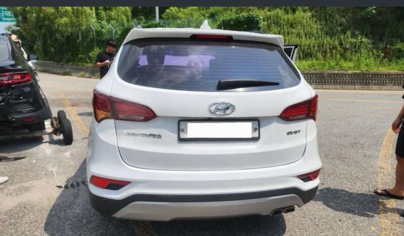 
								HYUNDAI SANTA FE full									