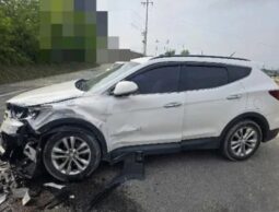 
										HYUNDAI SANTA FE full									
