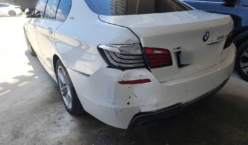 
								BMW 520d Xdrive full									