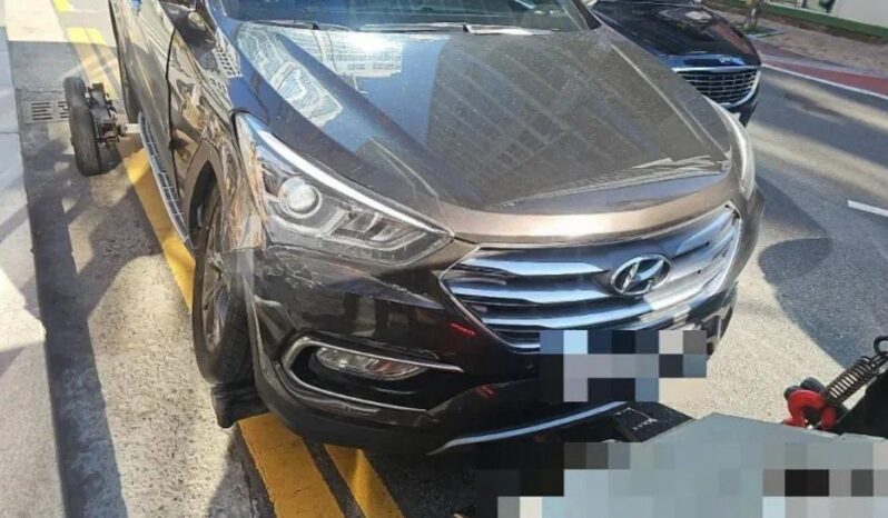 
								HYUNDAI SANTA FE full									