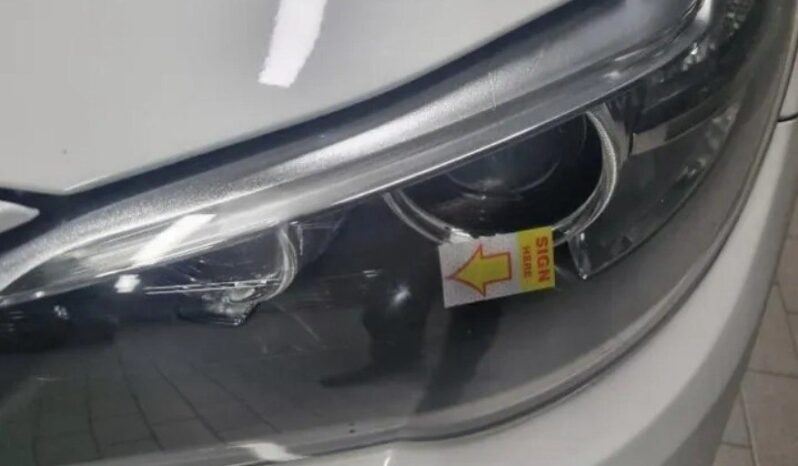 
								BMW 520d Xdrive full									